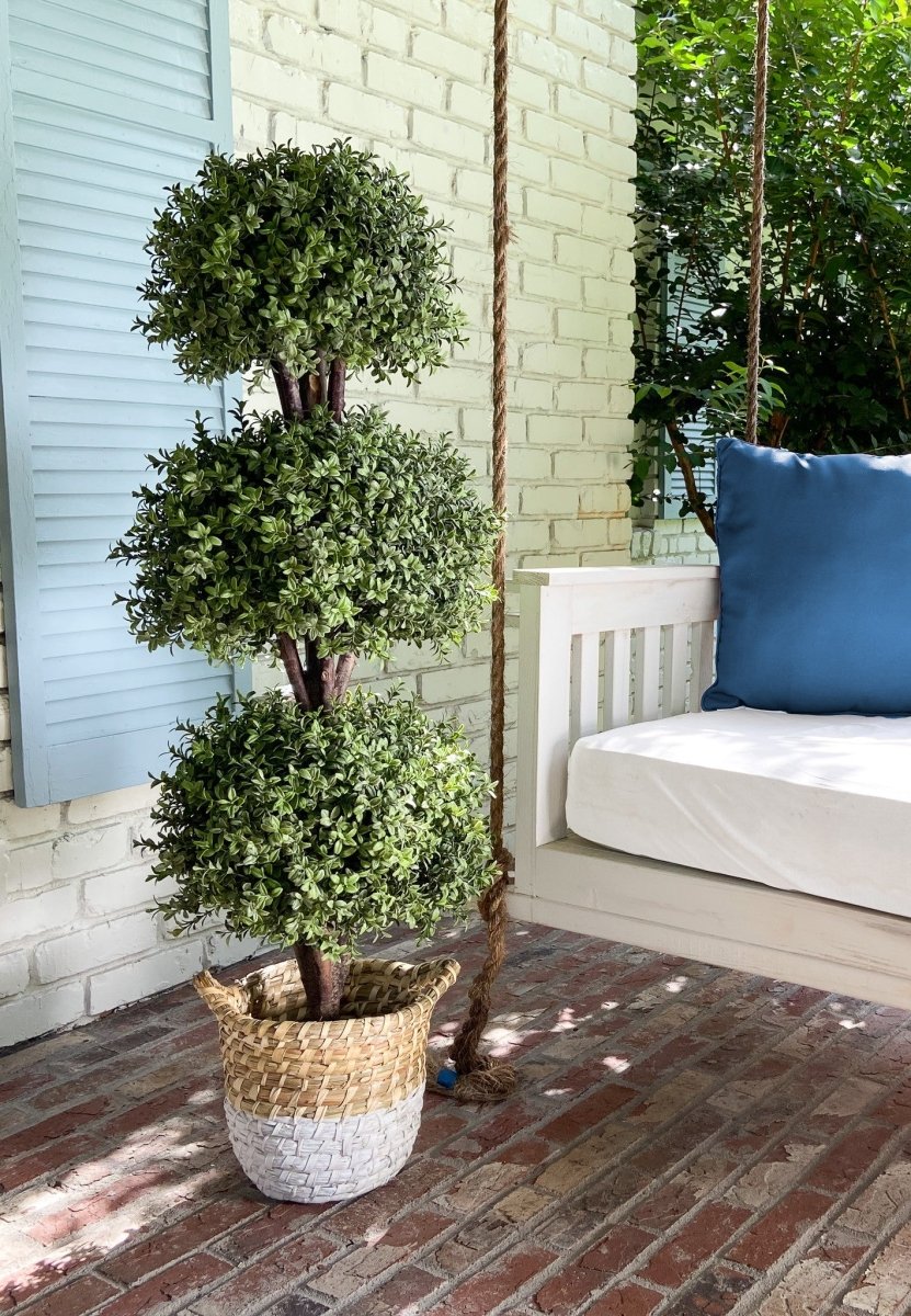 Uv Boxwood Triple Ball 48" Topiary
