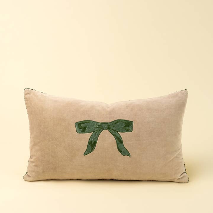 21x12 Velvet Bow Pillow, Green