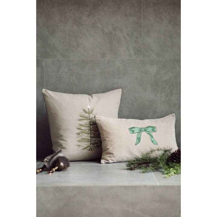 21x12 Velvet Bow Pillow, Green