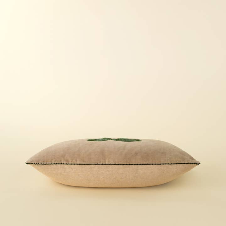21x12 Velvet Bow Pillow, Green